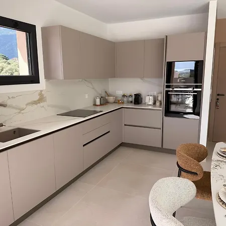 Avec Piscine Privative - Villa *